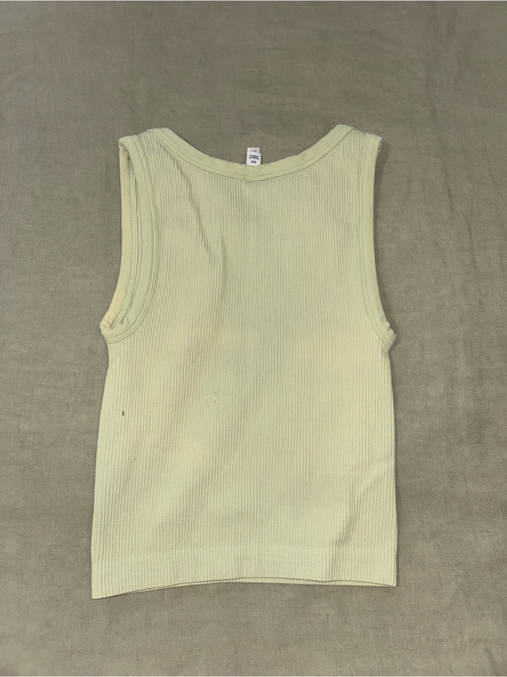 Tank top - Picture 2 of 3